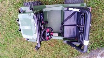 Dětské elektrické autíčko JEEP - 4
