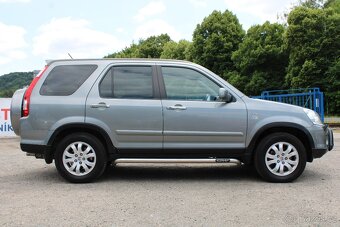 Honda CR-V 2,0 i NOVÉ V ČR,1.MAJITEL,4X4,2005 - 4