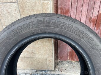 Pneu 205/60 R16 - 4