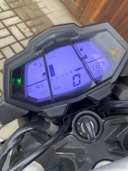 Yamaha mt 125 - 4