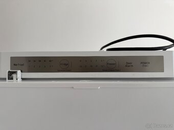 Samsung BRB26705EWW/EF Vestavná kombinovaná lednice - 4