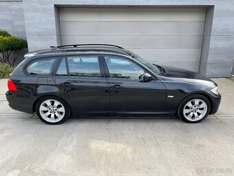 BMW 320D E91 Facelift 130Kw Rv.2010 1 Majitel Původ CZ - 4