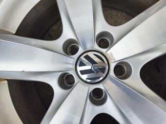 17"zimní alu sada Boston 5x112 origo VW Tiguan 215/60 - 4
