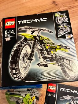 Lego Technic 8291 sportovní motorka (model 2v1) - 4