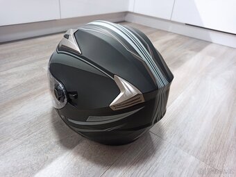 Helma na skútra NOVÁ - 4