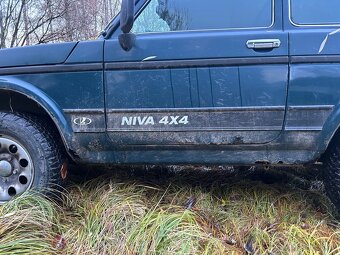 lada niva - 4