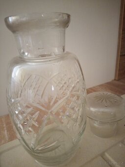 Skleněná dóza - 4