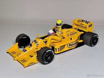 Prodám modely F1 1:18 - 4