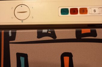 Mrazák ZANUSSI šuplíkový, volně stojící - 4