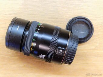 Canon EF: Voigtlander Macro AF 100 mm f/3.5 - 4