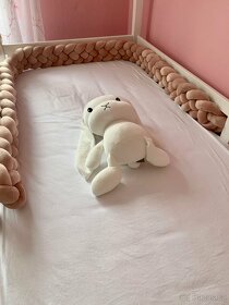 Nový zaplétaný mantinel cop ze 4 pramenů do dětské postýlky - 4