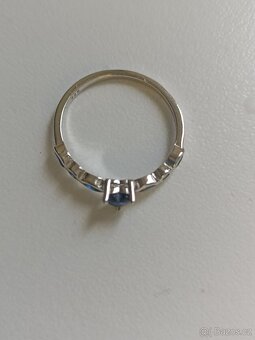 Stříbrný prsten - 4