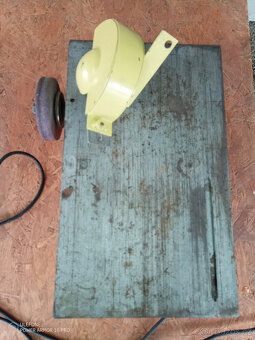 Prodám malou okr. pilu včetně příslušenství 4+1 - 4