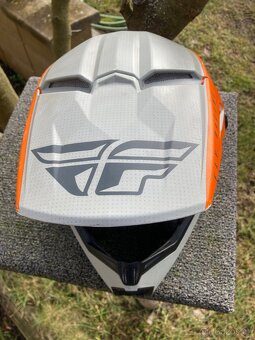 Motokrosová helma vel. S - 4