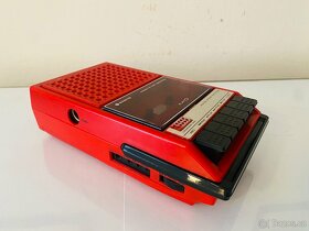 Kazetový magnetofon Sanyo M2541E, rok 1982 - 4