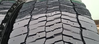 Pneu michelin remix 295/60 r 22,5 4ks záběrové - 4