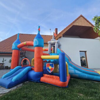 Skákací hrad malý - 4