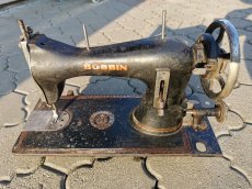 Šicí stroj Bobbin - 4
