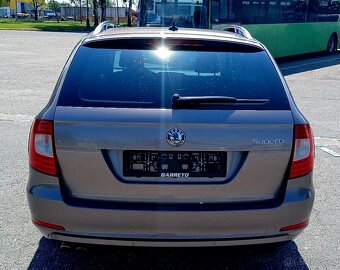SUPERB ELEGANCE 2.0 TDI DSG 125KW - 4