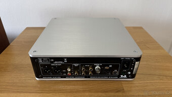 T+A DAC 8 - DAC, digitální předzesilovač a sluchátkový zes. - 4