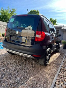 ŠKODA YETI 1.2 TSi  edice ,, FAMILY " najeto 124.tis.km - 4