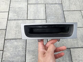Peugeot 308 plasty středový panel - 4