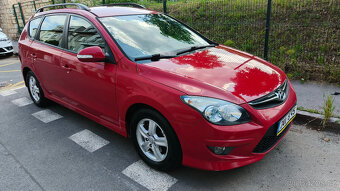 Hyundai i30 CW 2012 - 133 000 - 4