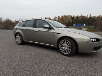 Alfa Romeo 159 Sportwagon 2.4 JTDM, 2007, 238 000 km, manuál - 4