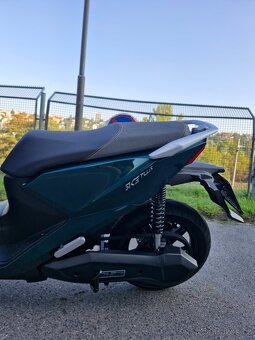 Horwin SK3 plus - předváděcí skútr - 4