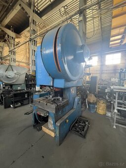 Výstředníkový lis SMERAL LEN 63 C - 4