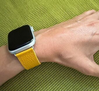 Kožené řemínky Apple Watch 42/44/45mm, bílý a žlutý - 4