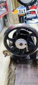 Šicí stroj Adria - 4