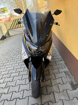 Yamaha N-Max 125 - 4
