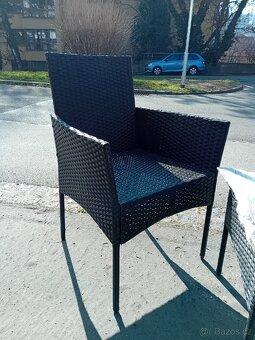 Nový  ratanový  set  2 x křeslo + stolek - 4