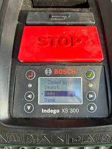 Automatická sekačka Bosch Indego XS 300 - jako nová - 4