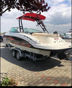 Motorový člun CHAPARRAL 236 XSS - 4
