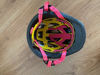 Dětská cyklistická helma Specialized Mio MIPS - cast berry/a - 4