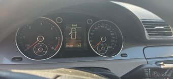 VW passat combi 2.0TDI 103KW rok -2010 najeto - 286tis/km - 4