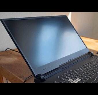 Herní notebook Asus ROG Strix 26 - 4