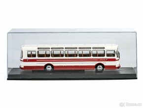 Kovový model autobusu Karosa ŠD 11 v měřítku 1:43 - 4
