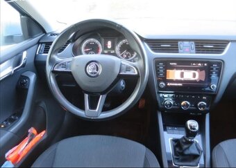Škoda Octavia - 4