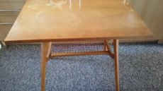 Konferenční stůl-Brusel-Retro,Menší stolek-retro,skříňky - 4