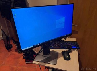 Monitory DELL 22" IPS - 4