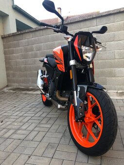 KTM Duke 690 (v TP 32kW) - 4