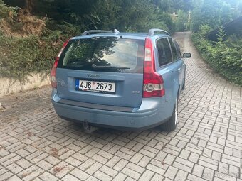 Volvo V50 2,0D 100kW Momentum - 4