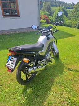 Yamaha YBR 125 (nová STK) - 4