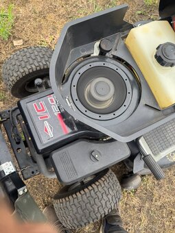 Prodám zahradní traktůrek a čtiřkolku ceny v popisu - 4