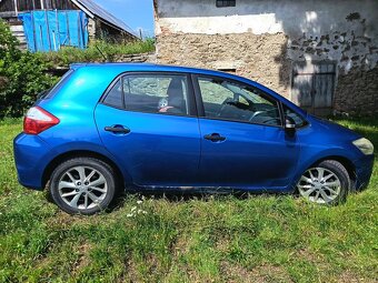 Toyota Auris 1.6i ,97kw, r.v.2010 - 4