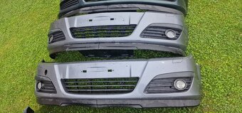 Opel Astra H přední nárazník - 4