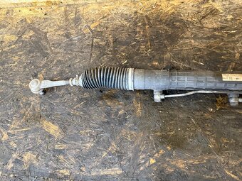 HŘEBEN ŘÍZENÍ SERVO ŘÍZENÍ AUDI A6 4F 4F1422066 - 4